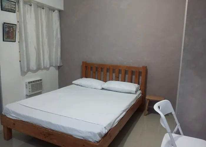 Appartement Frank Lloyd Apartelle Manille