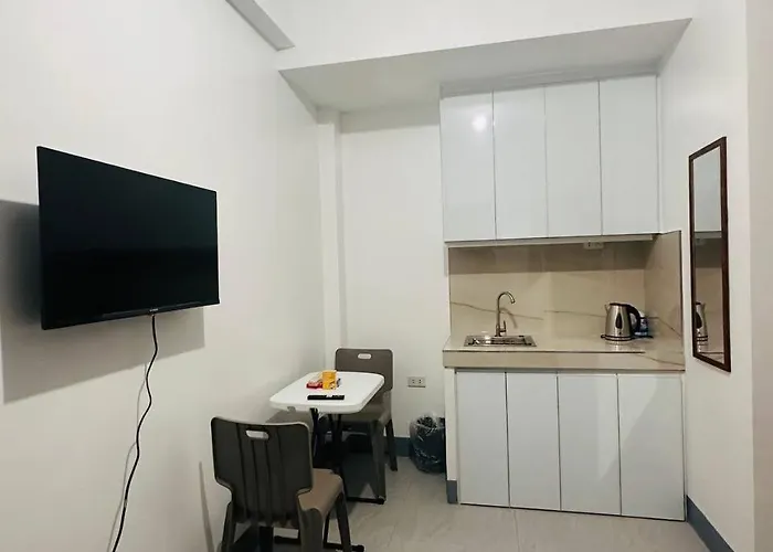 Frank Lloyd Apartelle Appartement Manille